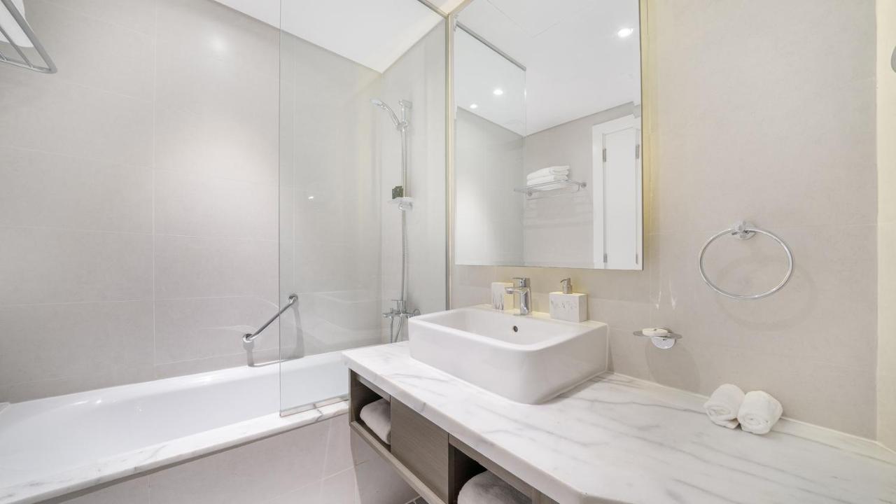 Bright Deluxe Canal View - Special Offer Apartment *